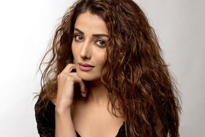 sonia-maan-latest-stills